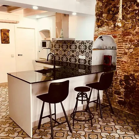 Romantic Loft Apartment Blanes